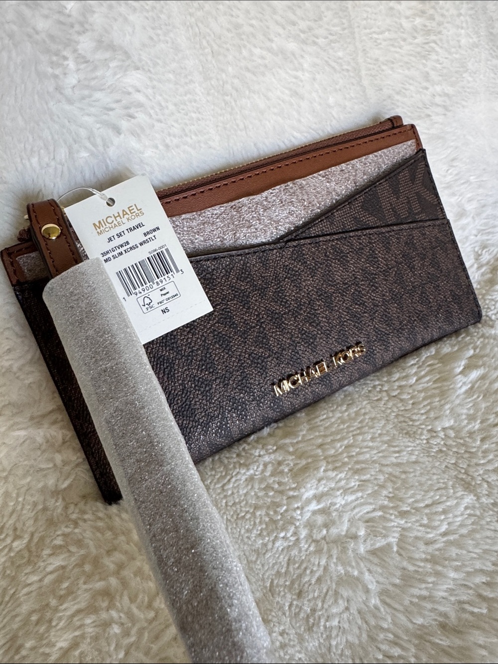 NWT Michael Kors Wrist Wallet